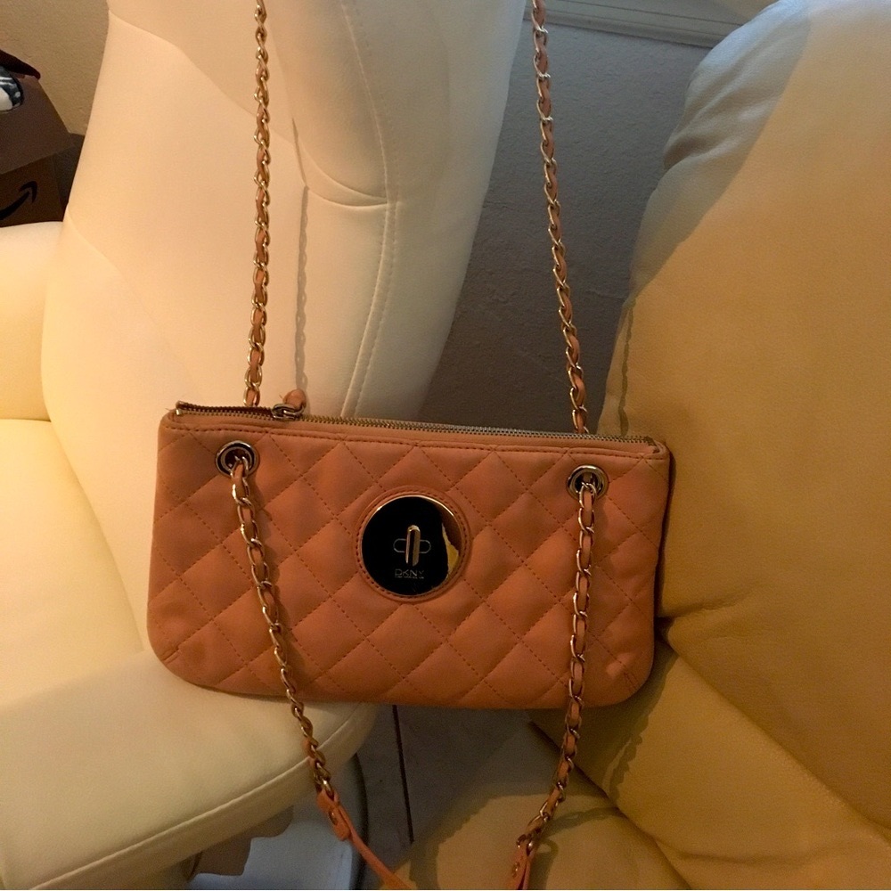 Super cute DKNY purse!!